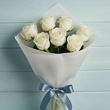 Букет 7 Белых роз Эдлесс Лав в Терекли-Мектебе