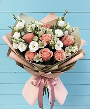 Букет цветов из:  Розы, Альстромерии и Лизиантусы в Терекли-Мектебе