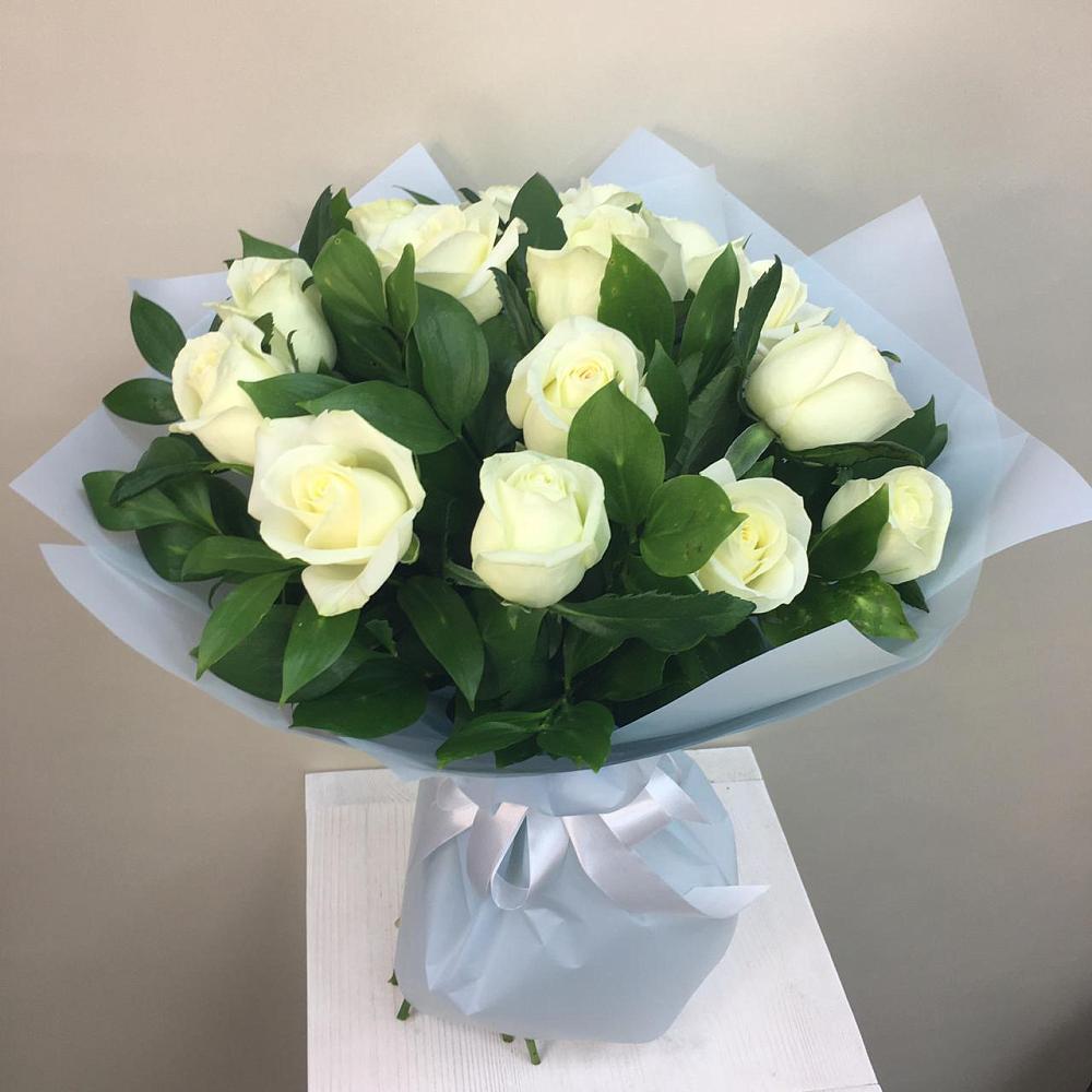 Букет 15 Белых роз Проуд в Терекли-Мектебе