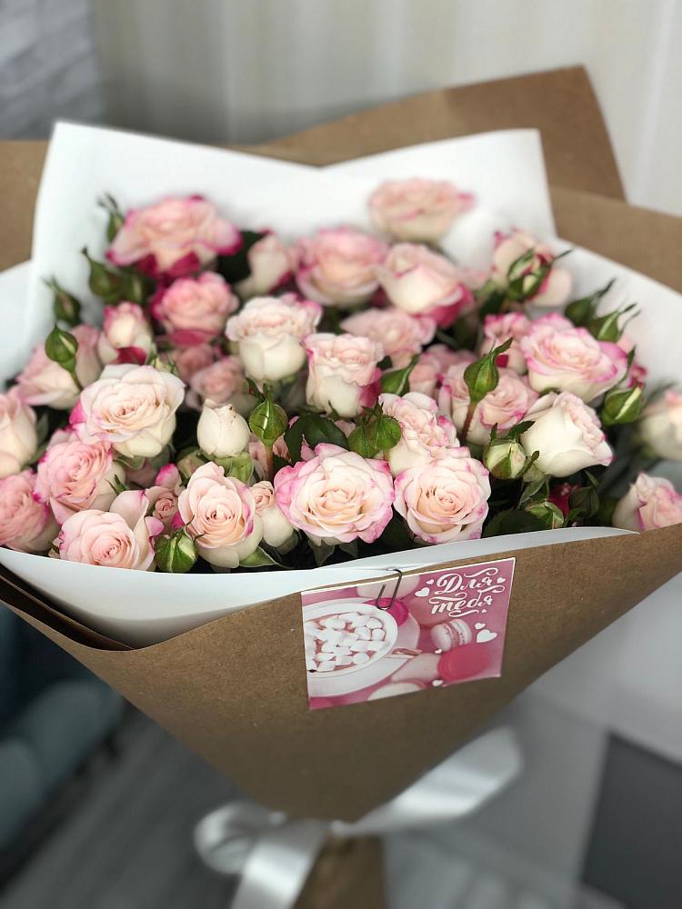 Букет цветов из: Розы в Терекли-Мектебе