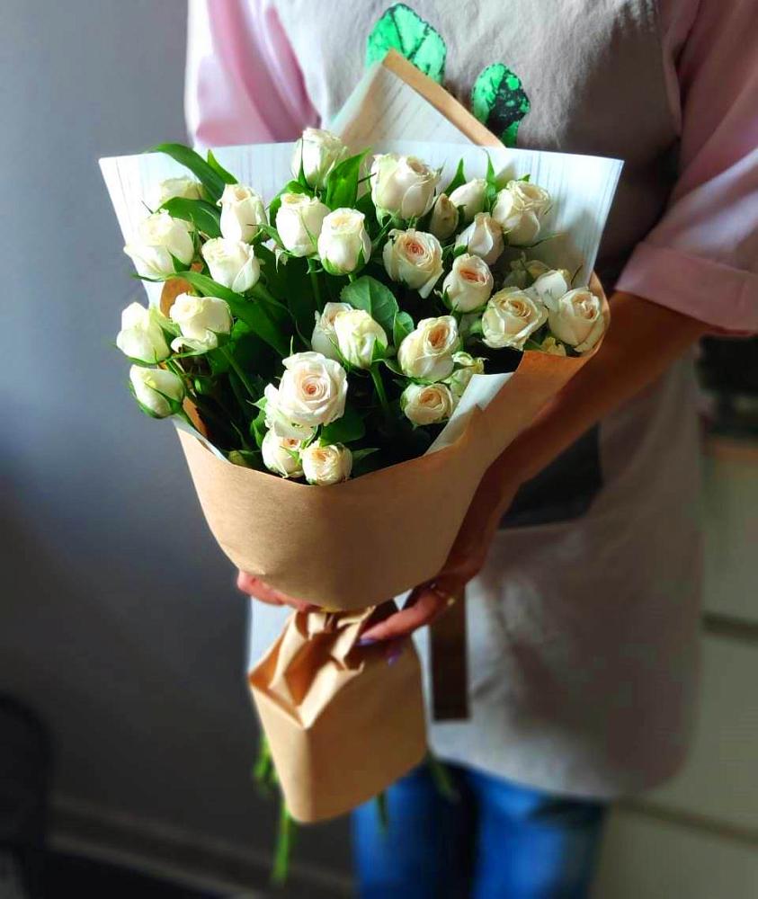 Букет цветов из: Розы в Терекли-Мектебе
