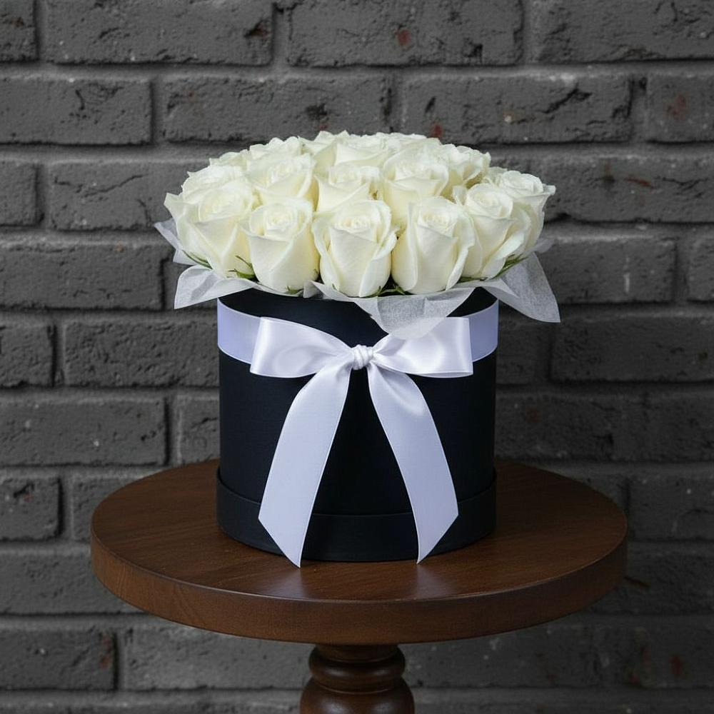 Цветочная композиция из Розы в шляпной коробке в Терекли-Мектебе